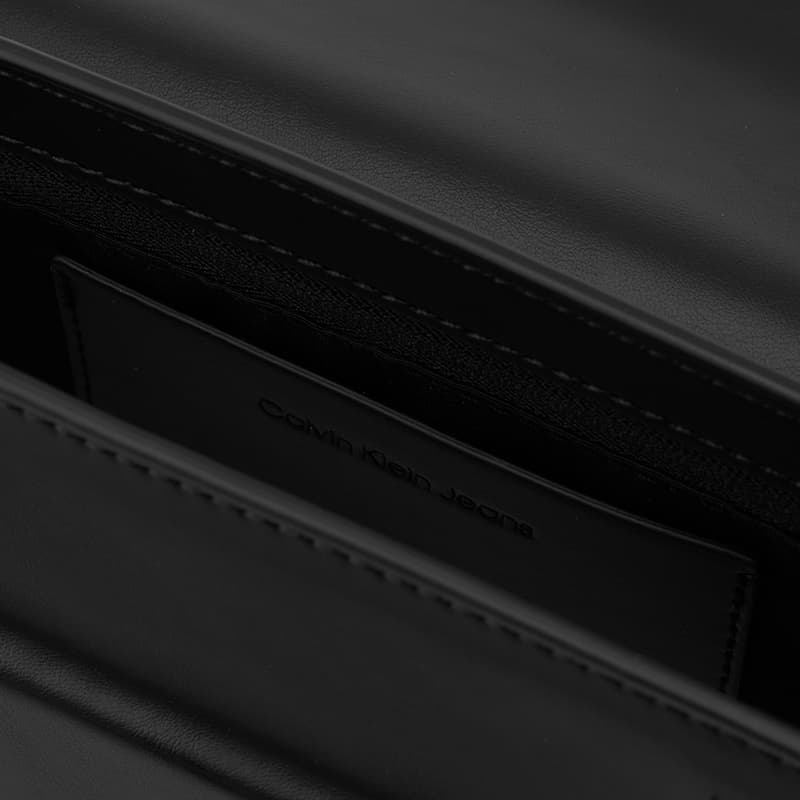 Мини-сумка CALVIN KLEIN Синтетический материал Сумка через плечо Средняя Женская Космический черный - изображение 6