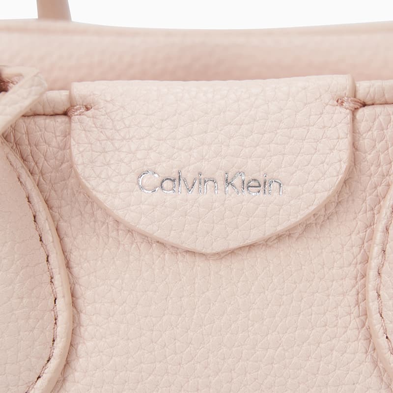 Сумка calvin klein Синтетический материал Сумка через плечо Сумки Женские Розовый цвет пиона - изображение 5