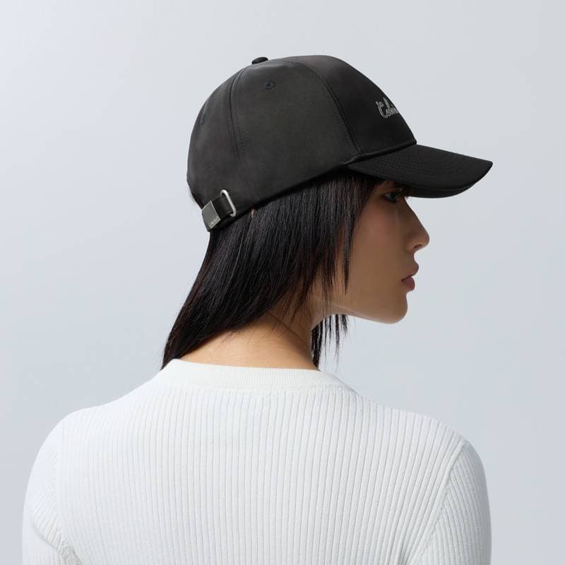 Кепка Calvin Klein Полиэстеровые кепки унисекс - изображение 7