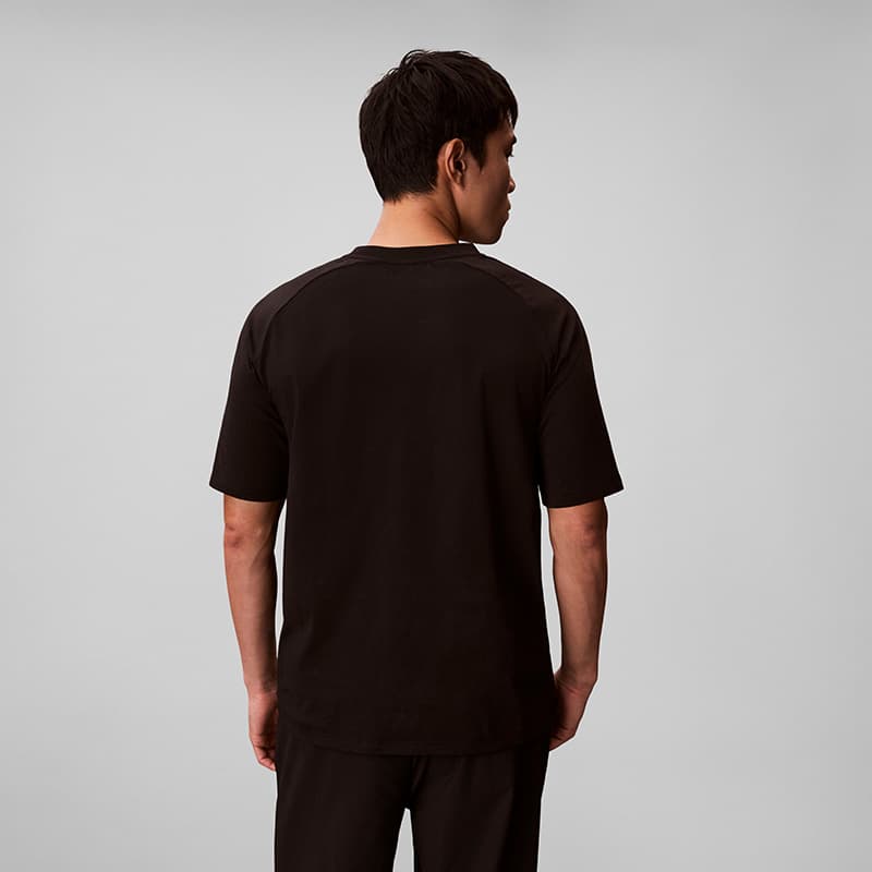 Футболка Calvin Klein UB1 Космический Черный Мужская Футболка - изображение 5