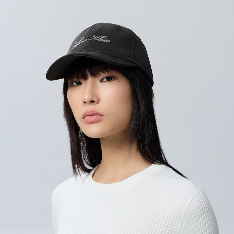 Кепка Calvin Klein Полиэстеровые кепки унисекс - изображение 5