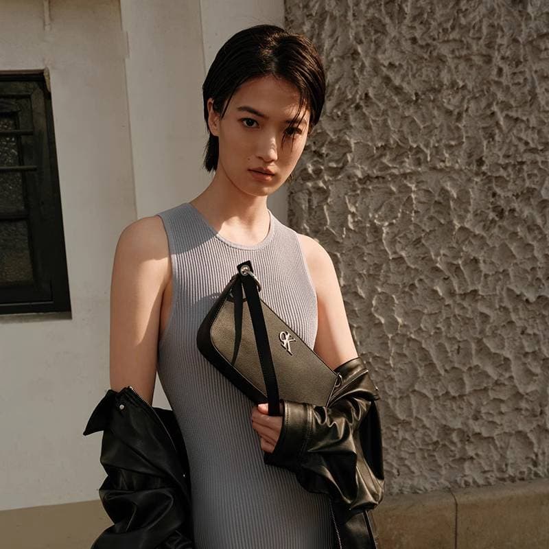 Мини-сумка CKCalvin Klein - изображение 8