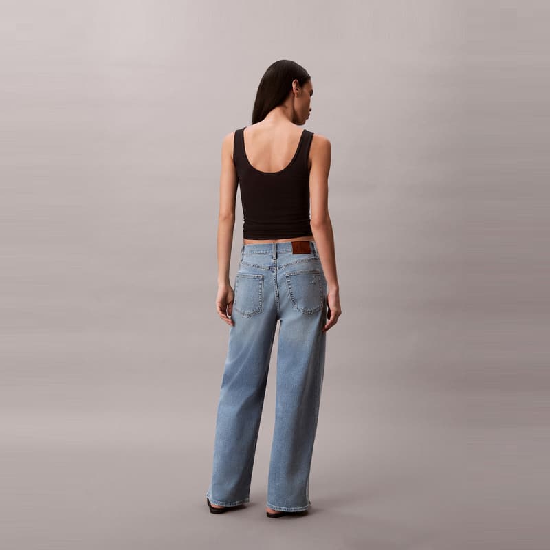Джинсы Calvin Klein SS25 Джинсы Женские - изображение 5