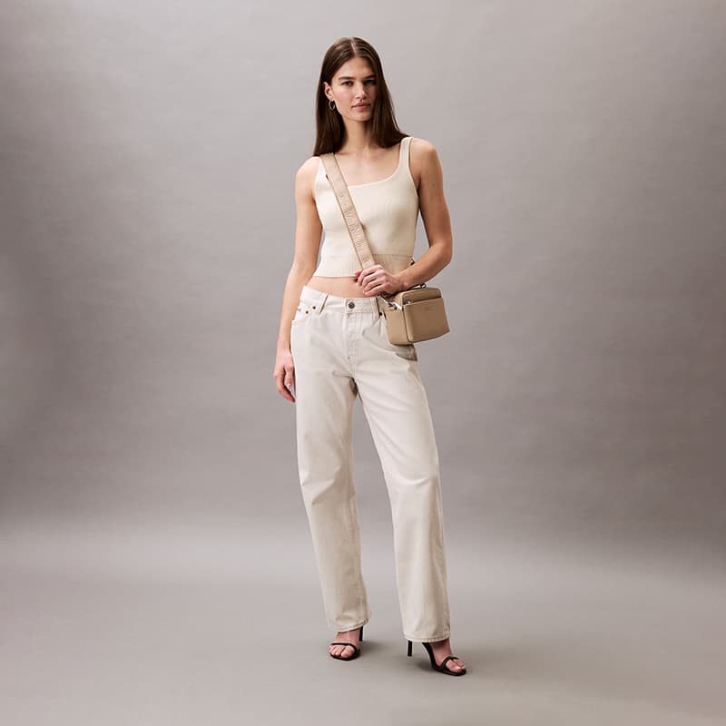 Джинсы Calvin Klein SS25 Джинсы Женские - изображение 5