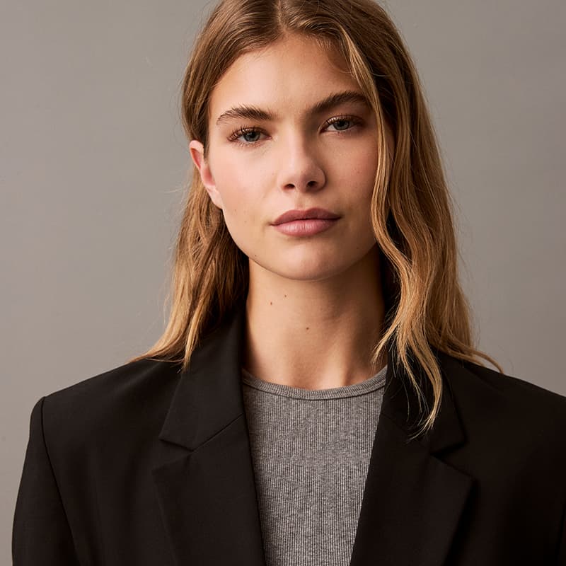 Calvin Klein Бизнес-костюм для женщин - изображение 7