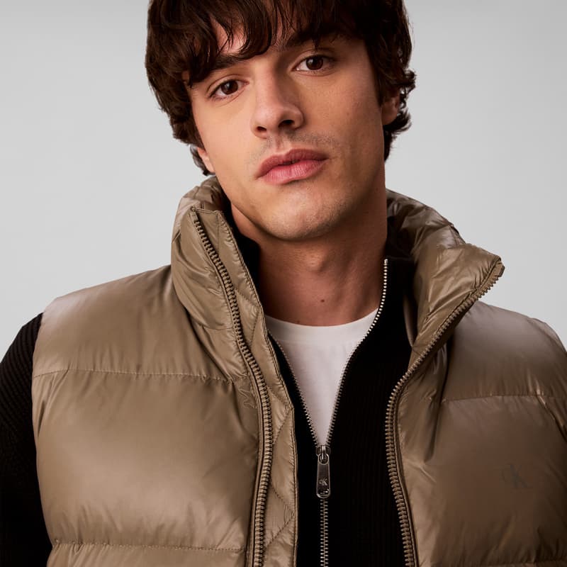 Куртка Calvin Klein Мужские Пуховые жилеты - изображение 7