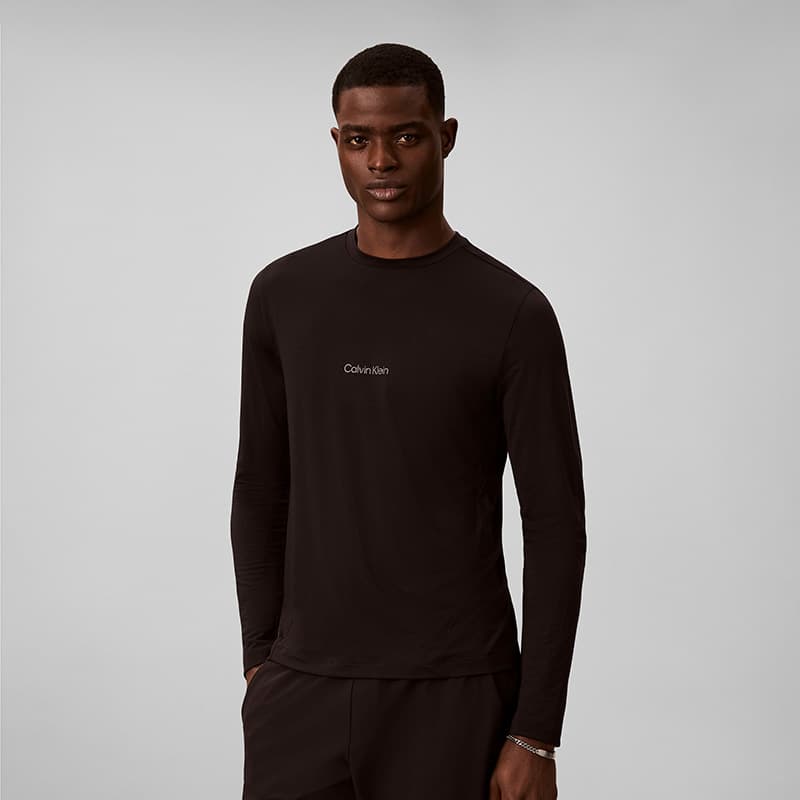 Футболка Calvin Klein UB1 Космический Черный Мужская Футболка - изображение 3