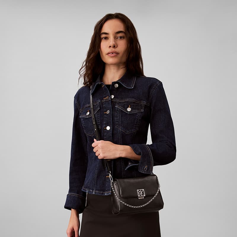 Мини-сумка Calvin Klein Сумки через плечо Женские - изображение 7