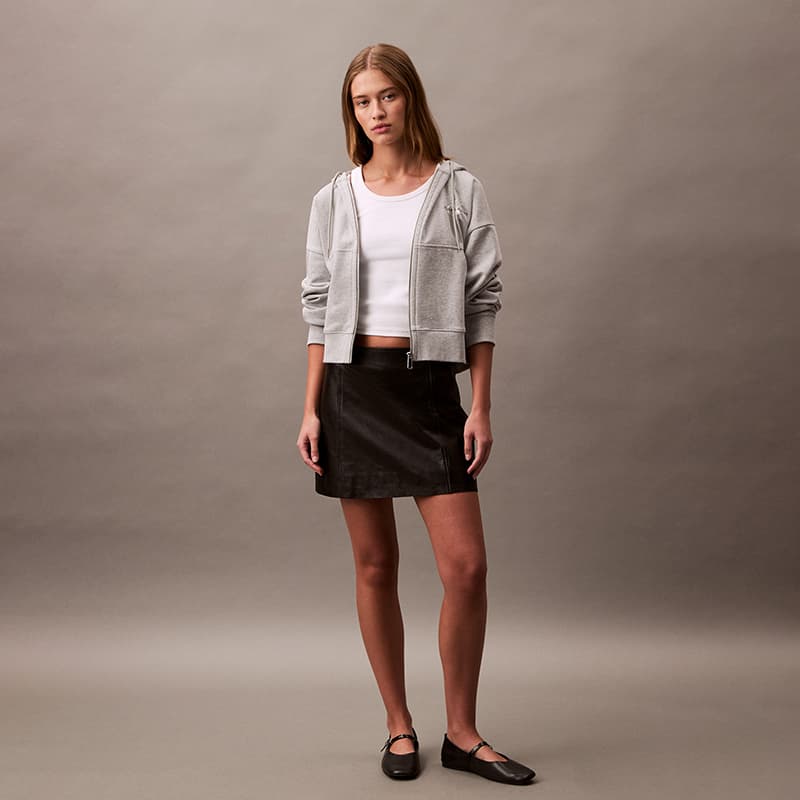 Худи Calvin Klein SS25 Толстовка для женщин - изображение 4