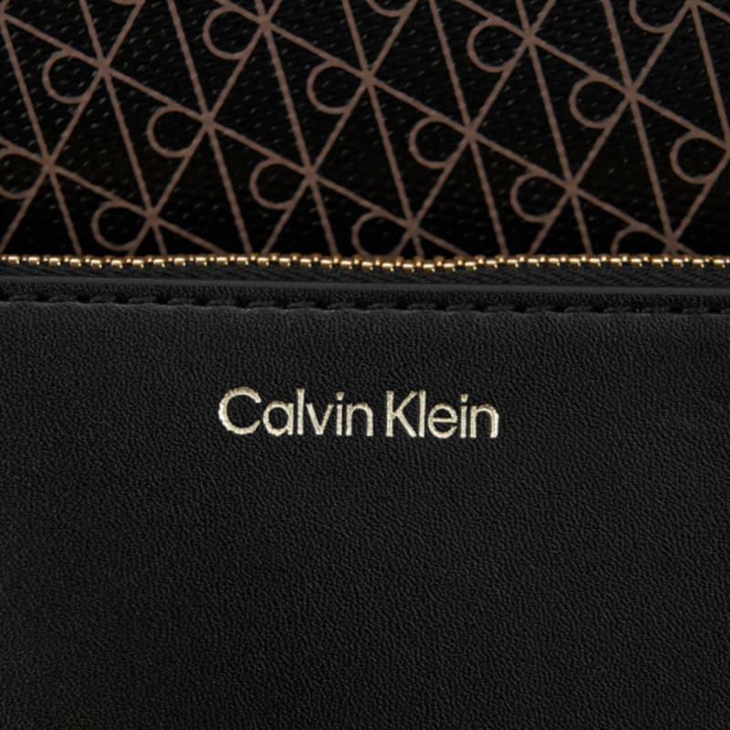 Мини-сумка Calvin Klein Покрытая ткань Сумка на плечо Большой Женские Космический черный - изображение 6