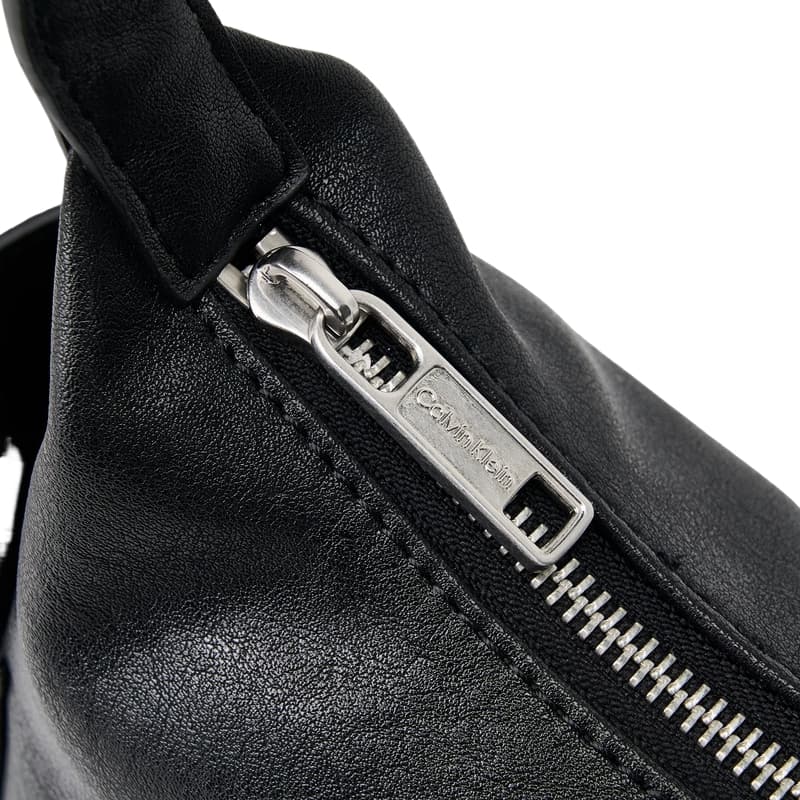 Сумка через плечо Calvin Klein Crossbody сумки для женщин - изображение 6