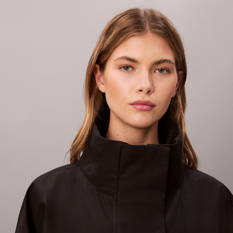 Куртка Calvin Klein Женские Куртки - изображение 6
