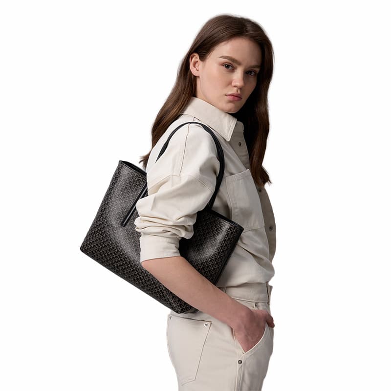 Мини-сумка Calvin Klein Покрытая ткань Сумка на плечо Большой Женские Космический черный - изображение 8
