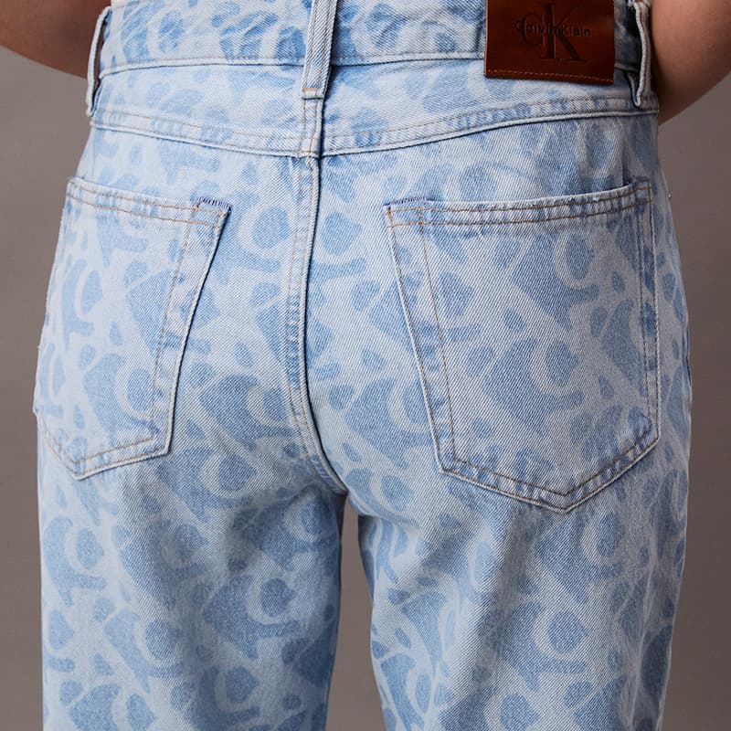 Джинсы Calvin Klein SS25 Джинсы Женские - изображение 7