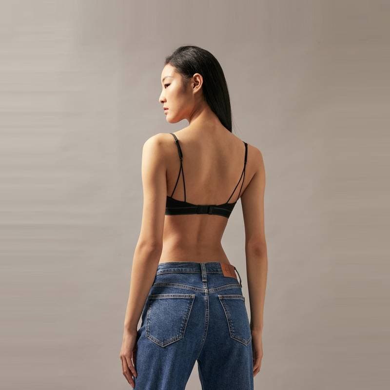 Бюстгальтер Calvin Klein Женские Бюстгальтеры - изображение 4