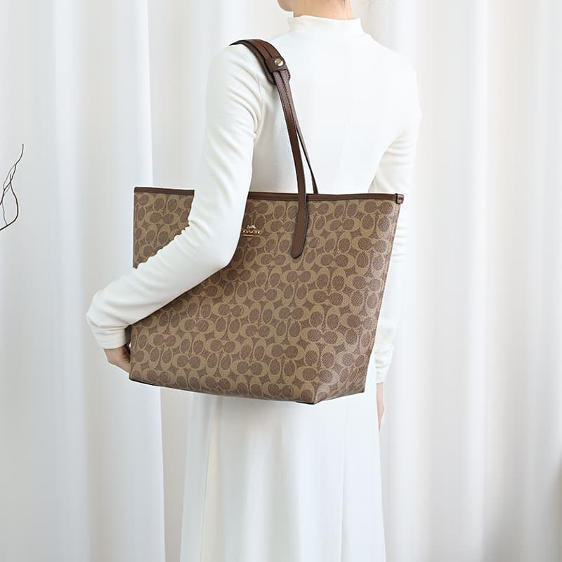 GUYI COACH City33 - изображение 2