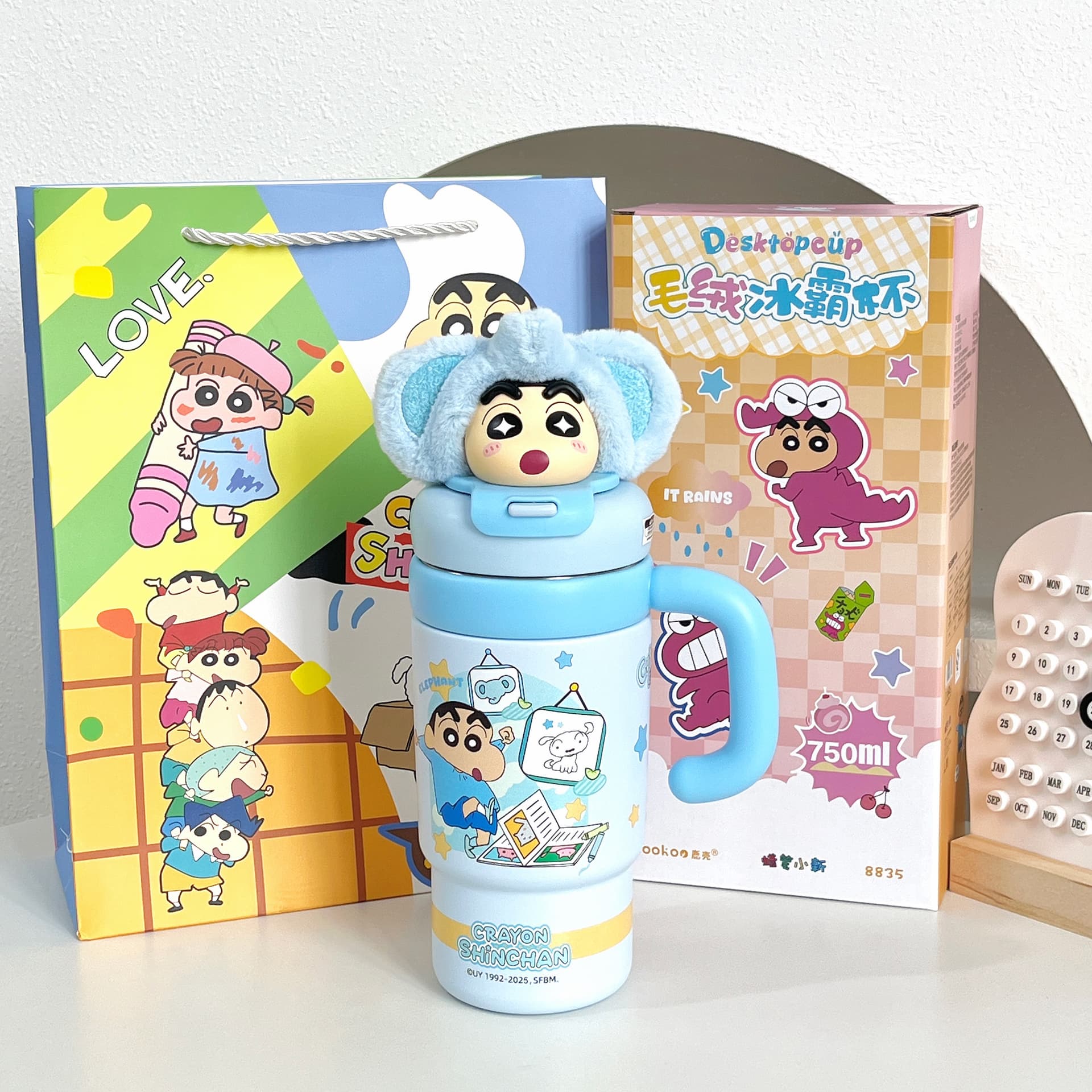 Crayon Shinchan Мягкая игрушка с объемной конструкцией охлаждающая ледяной король термокружка 750 мл - изображение 6