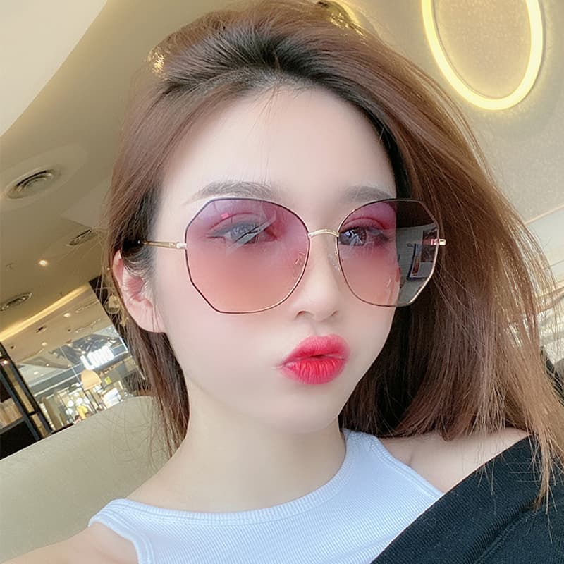 Солнцезащитные очки VINEY - изображение 2