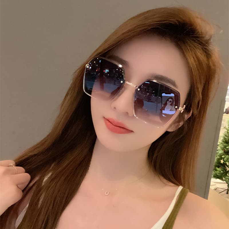 Солнцезащитные очки VINEY - изображение 4