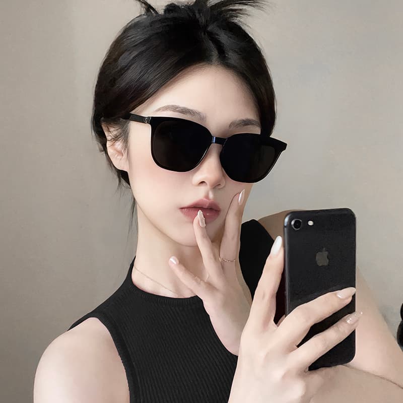 Солнцезащитные очки VINEY - изображение 5