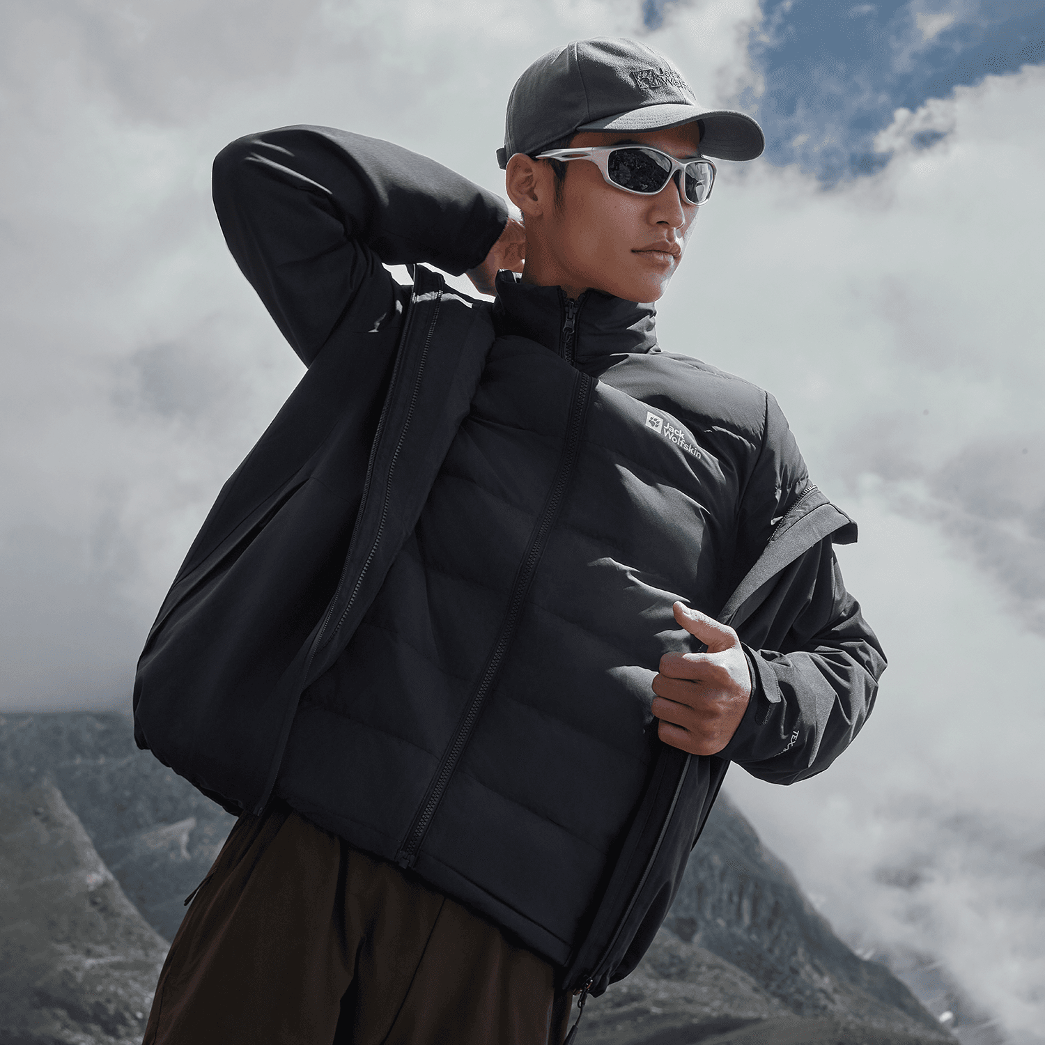 Демисезонная куртка Jack Wolfskin TexApore JOYFUL600 - изображение 5