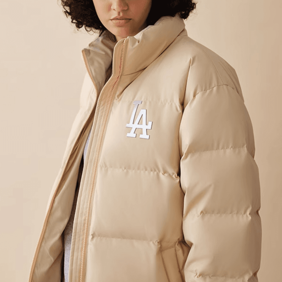 Зимняя куртка New Era x MLB FW24 Los Angeles Dodgers Letterman Down Jacket Khaki — фото 3