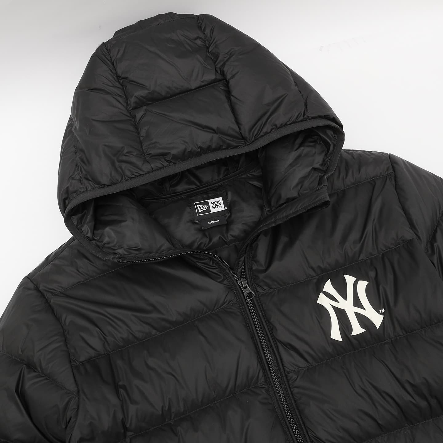 Зимняя куртка New Era x MLB FW25 — фото 4