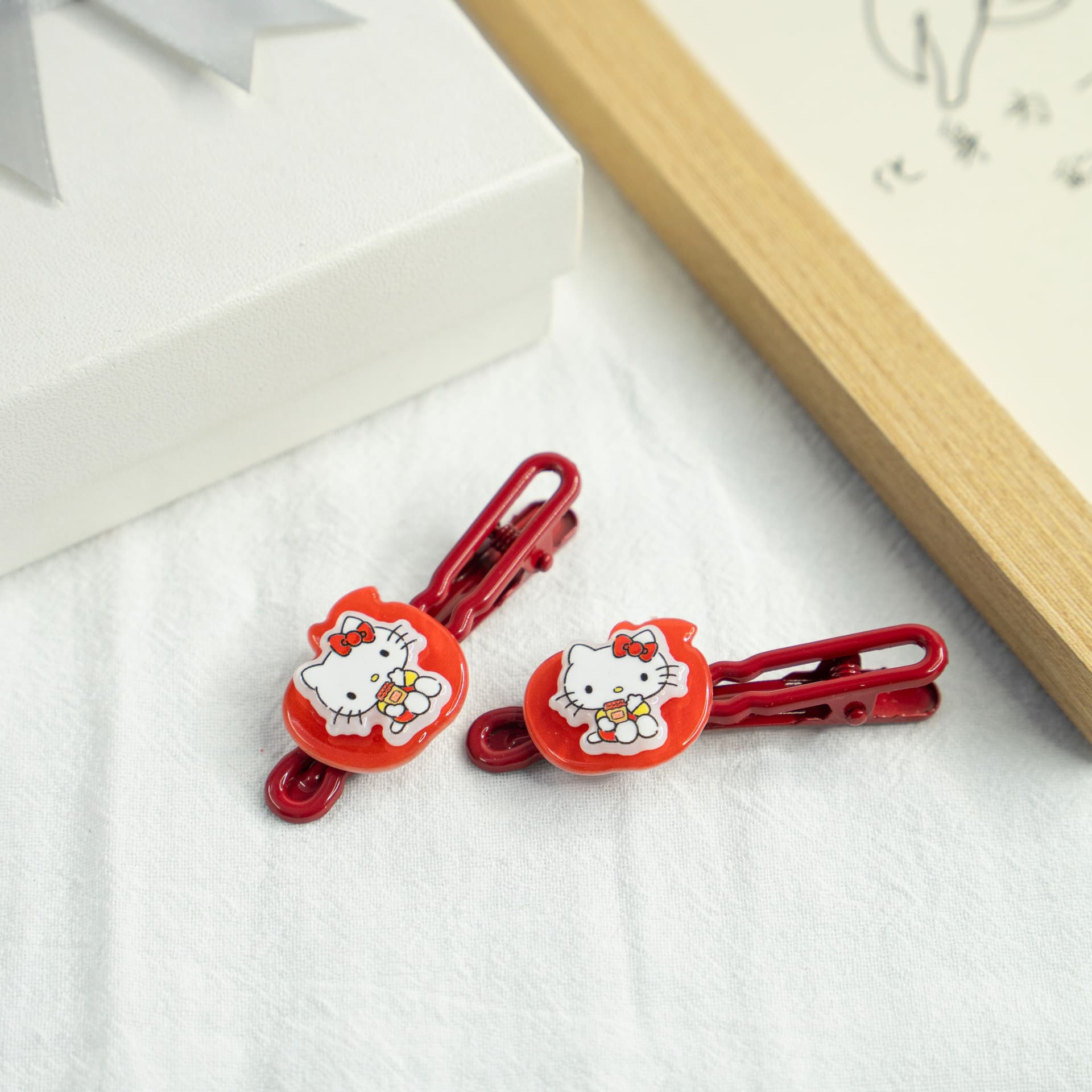 Заколка Sanrio Hello Kitty Collection Заколка Для Волос С Акриловым Декором - изображение 2
