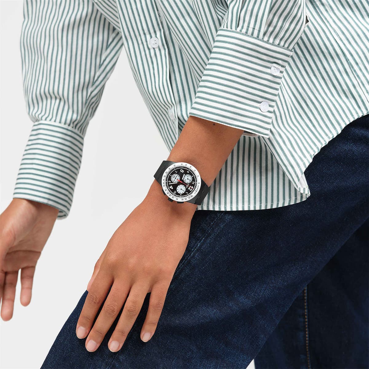 Часы SWATCH 30 42mm SUSB420 - изображение 3