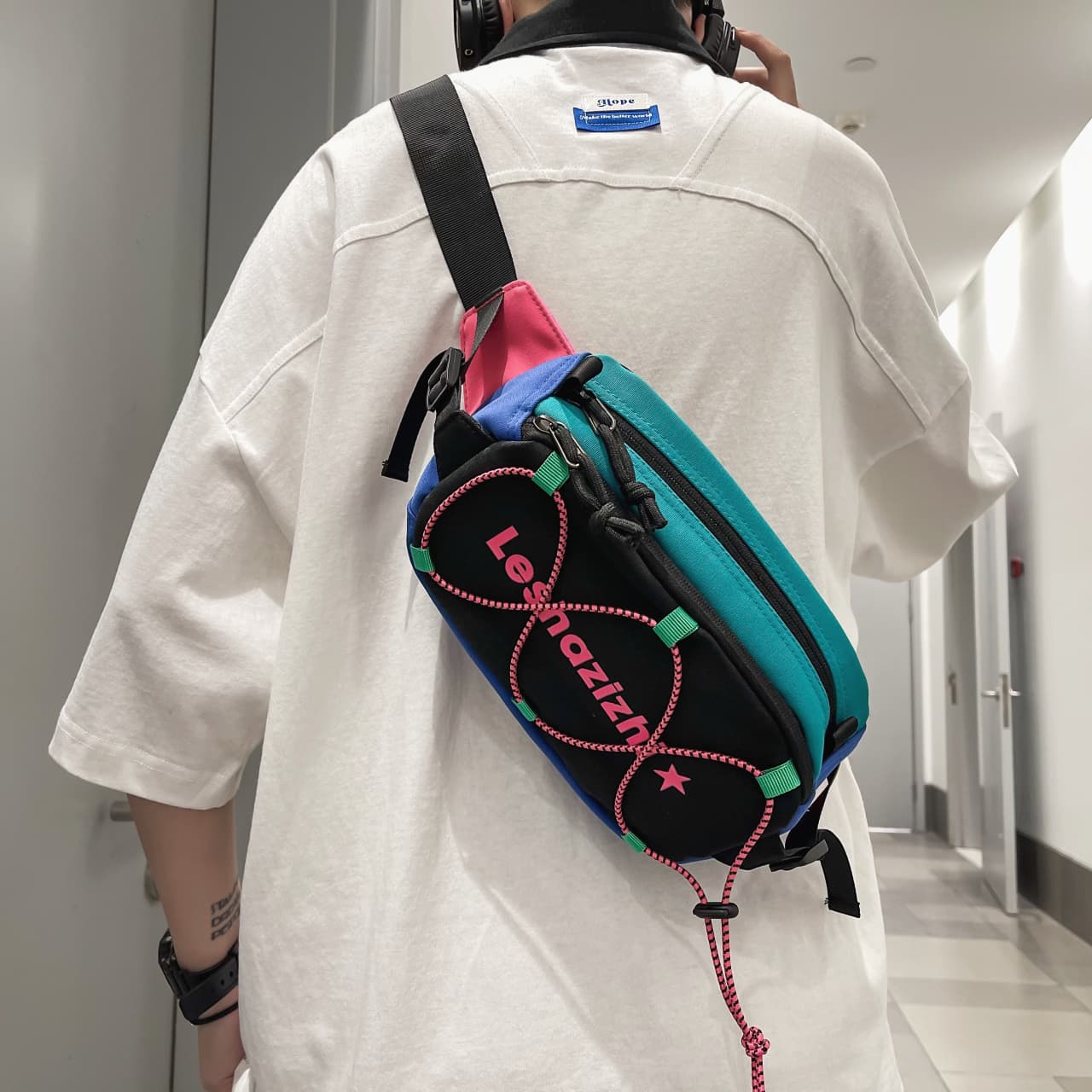 Нагрудная сумка MOK Crossbody Bag - изображение 4