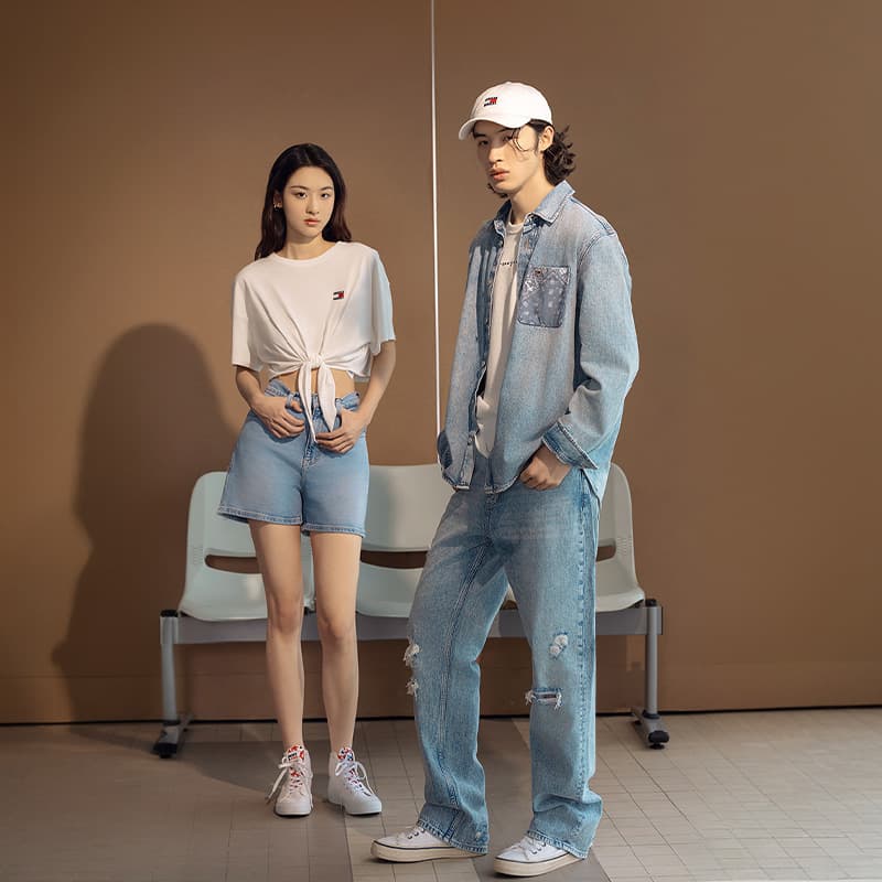 Футболка Tommy Hilfiger Женские футболки - изображение 14