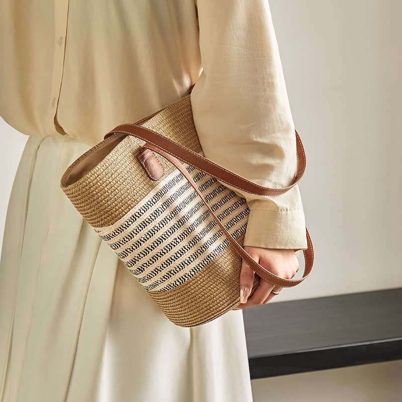 Мини-сумка Tote - изображение 4