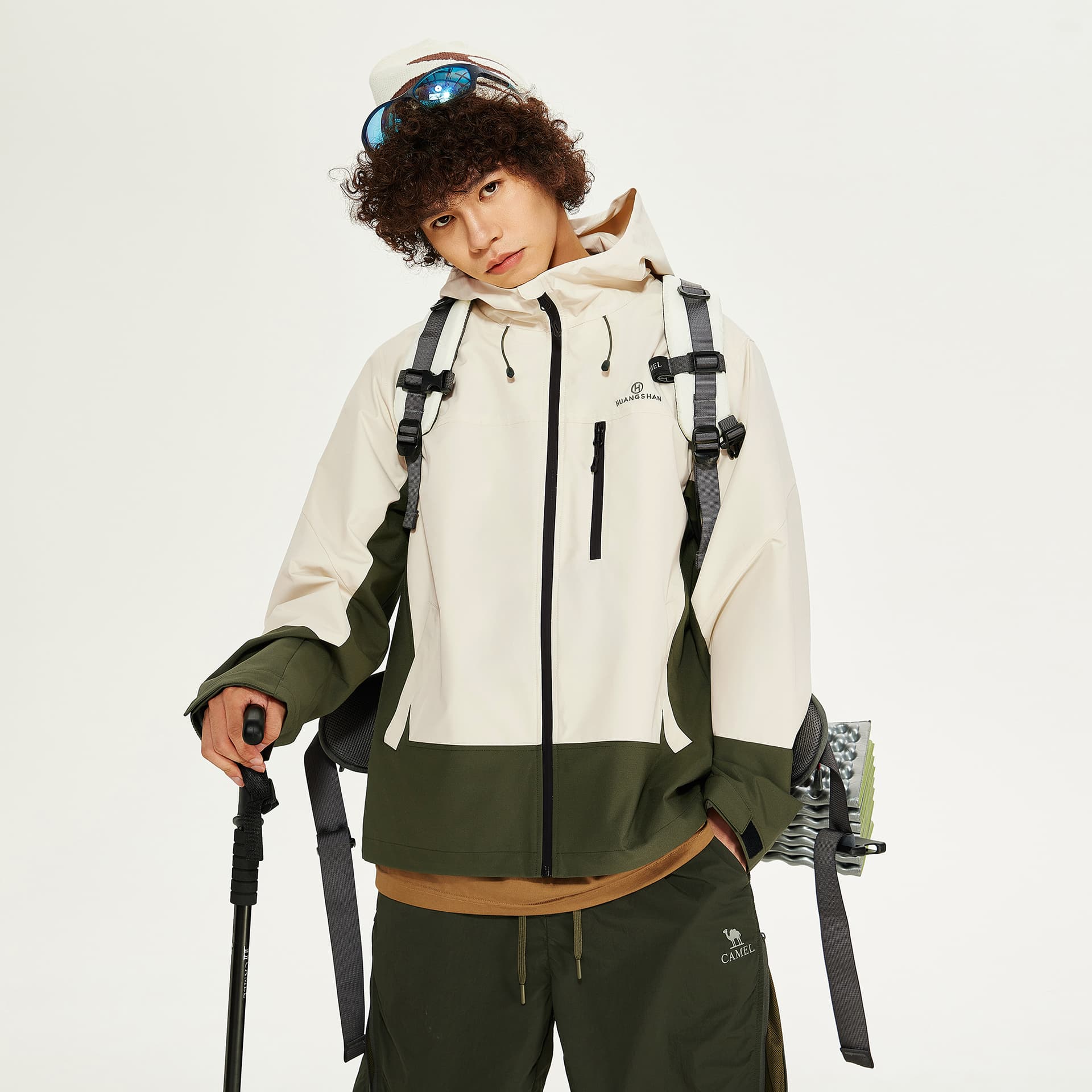 Куртка CAMEL x Huangshan Limited Edition Color Shell City Wild Series Outdoor Mountain Wear Городская техническая одежда Контрастные цвета Износостойкий Ветрозащитный Плащ Водоотталкивающая Куртка Мужской - изображение 6