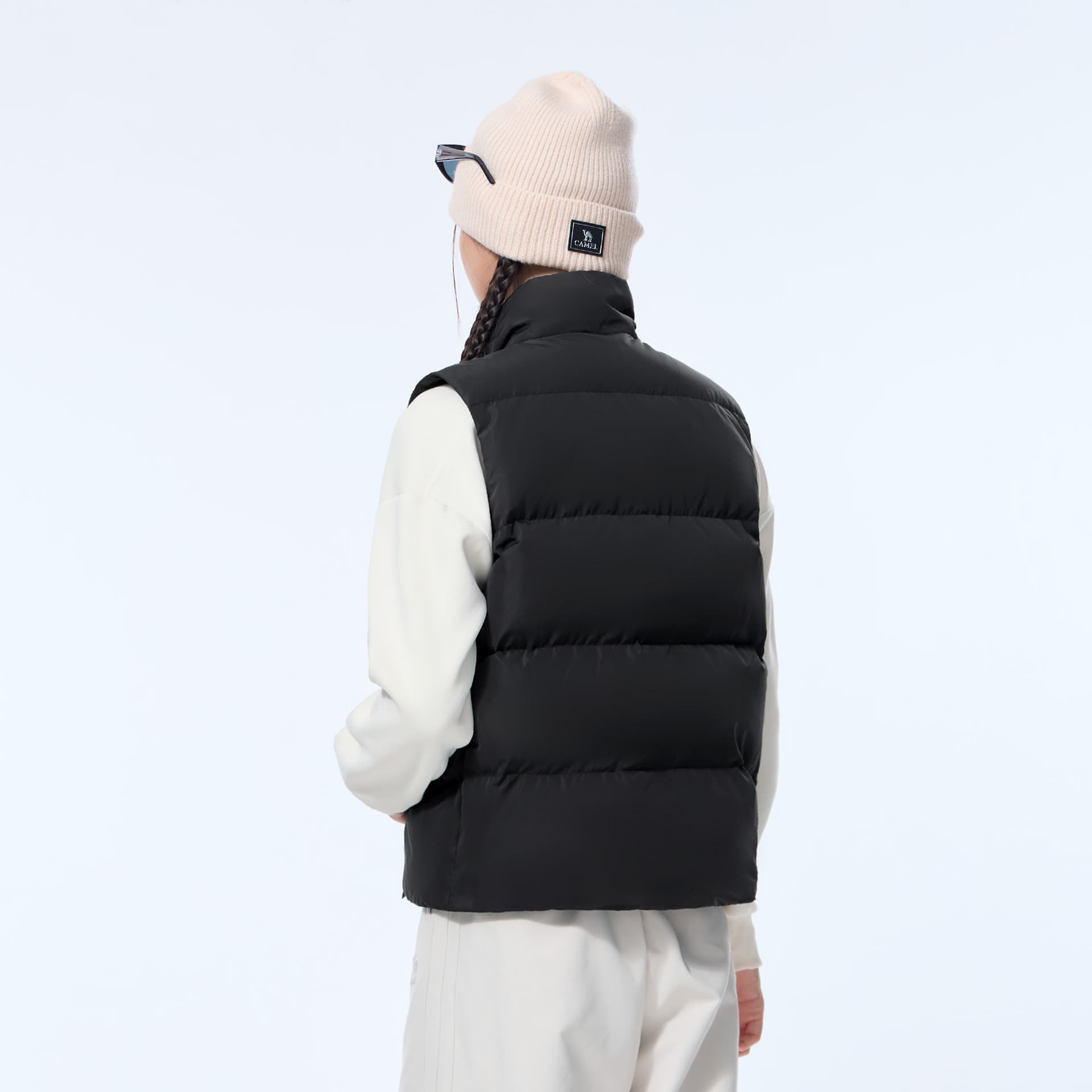 Camel Women's Down Vests Верблюжий цвет Женские Пуховые жилеты - изображение 4