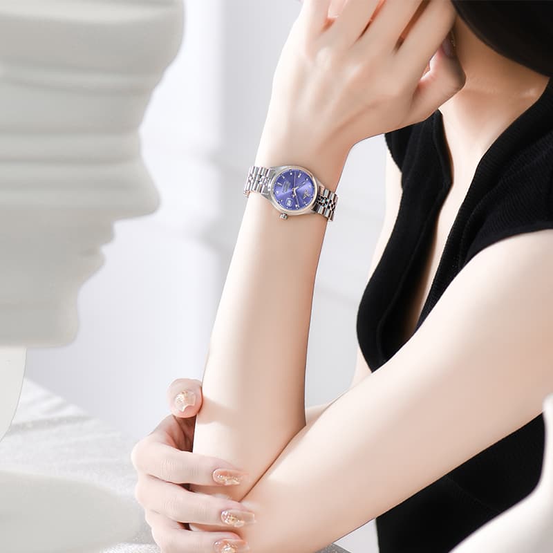Механические часы Vivienne Westwood 29MM - изображение 6