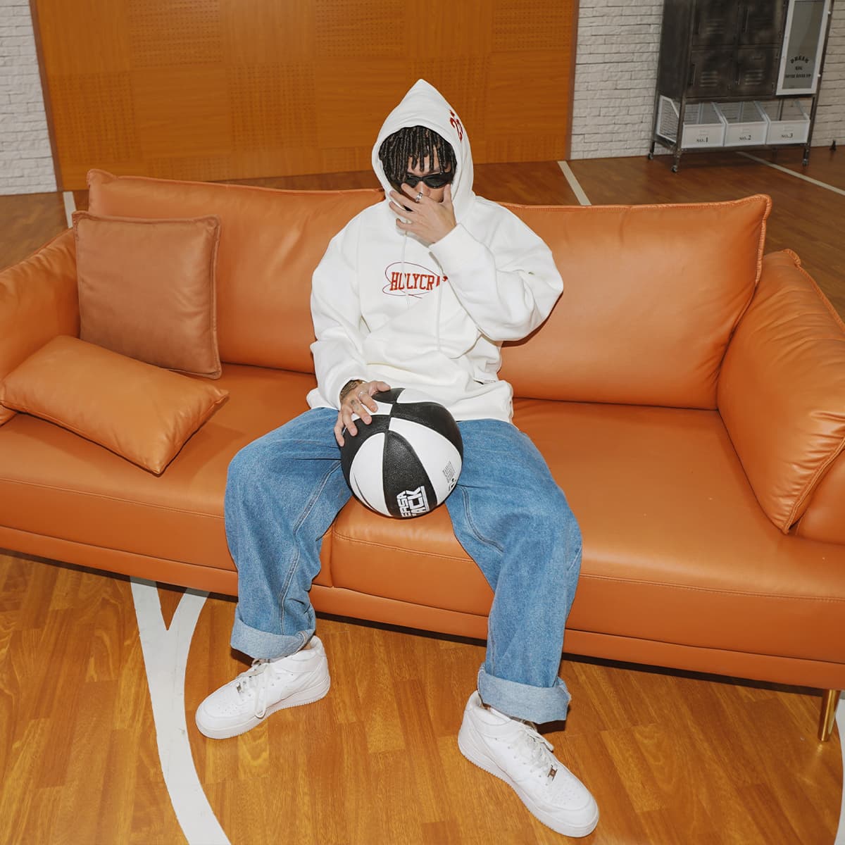 Худи Holycrap Logo Embroidered Hoodie White - изображение 3