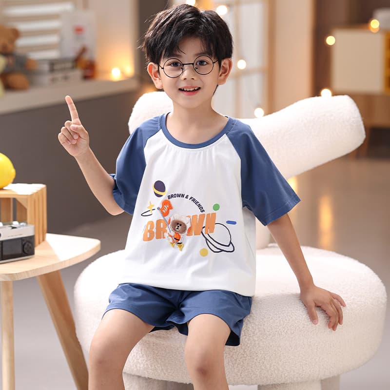 x LINE FRIENDS T - изображение 3