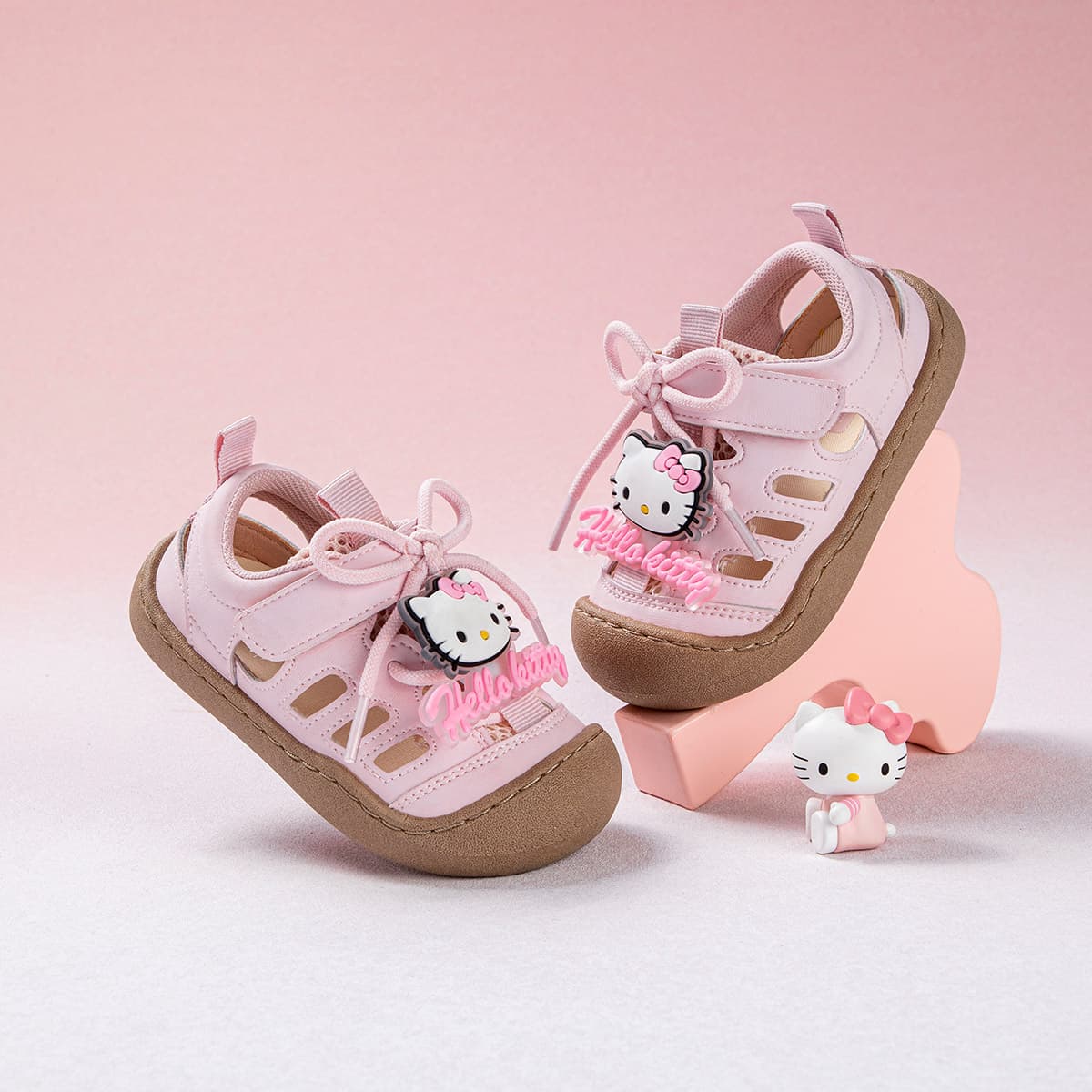 Сандалии Sanrio Hello Kitty Удобные модные универсальные детские сандалии с бантом и застежкой на липучке для кампуса - изображение 5