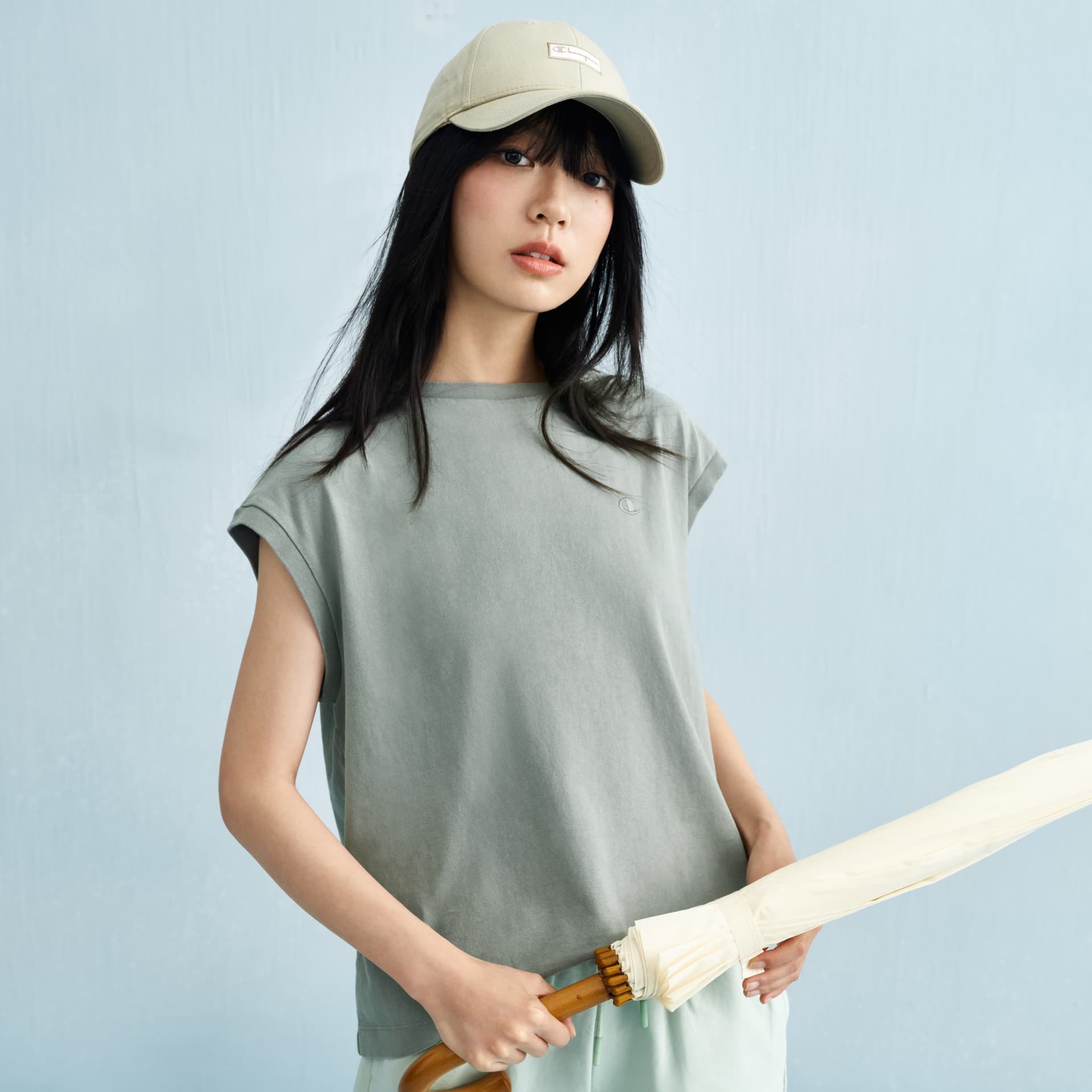 Футболка Champion WOMEN'S CASUAL SS25 T - изображение 4