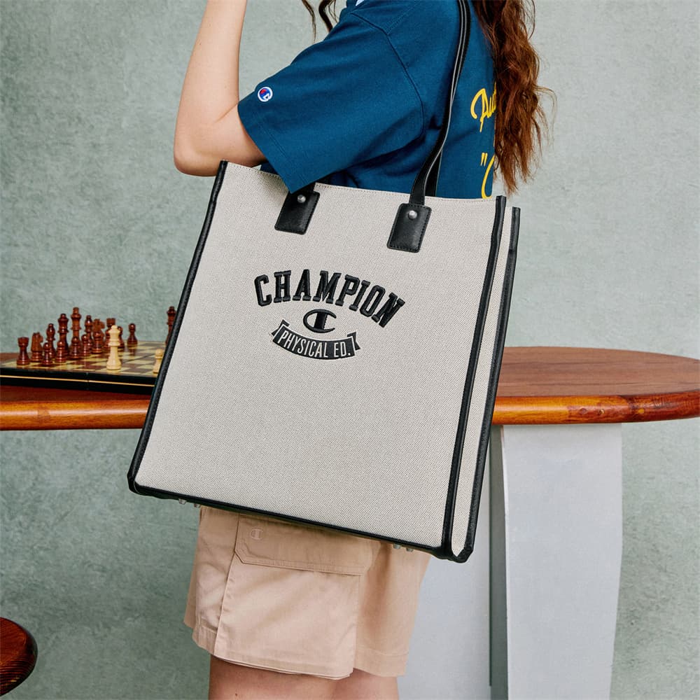 Мини-сумка Champion FW24 Сумка через плечо университетской команды, ретро вышивка логотипа, повседневный стиль, унисекс, парный, темно-синий/черный - изображение 7