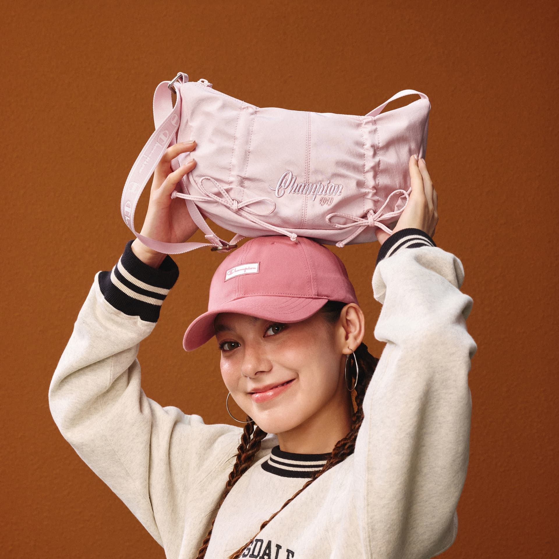 Сумка через плечо Champion Tiny Rope Shoulder Bag SS25 - изображение 6