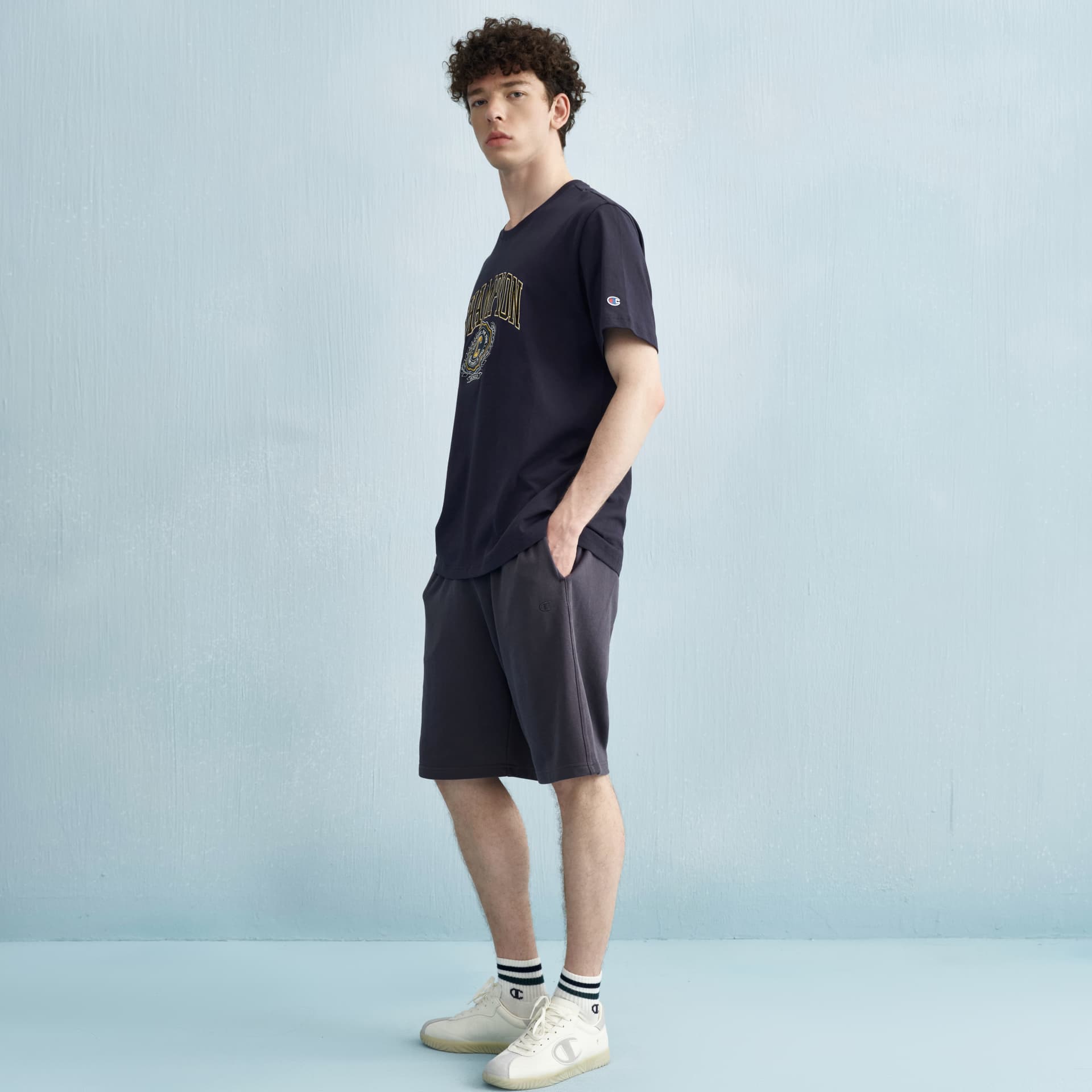 Футболка Champion SS25 YEARBOOK T-Shirt Европейская версия Унисекс - изображение 10
