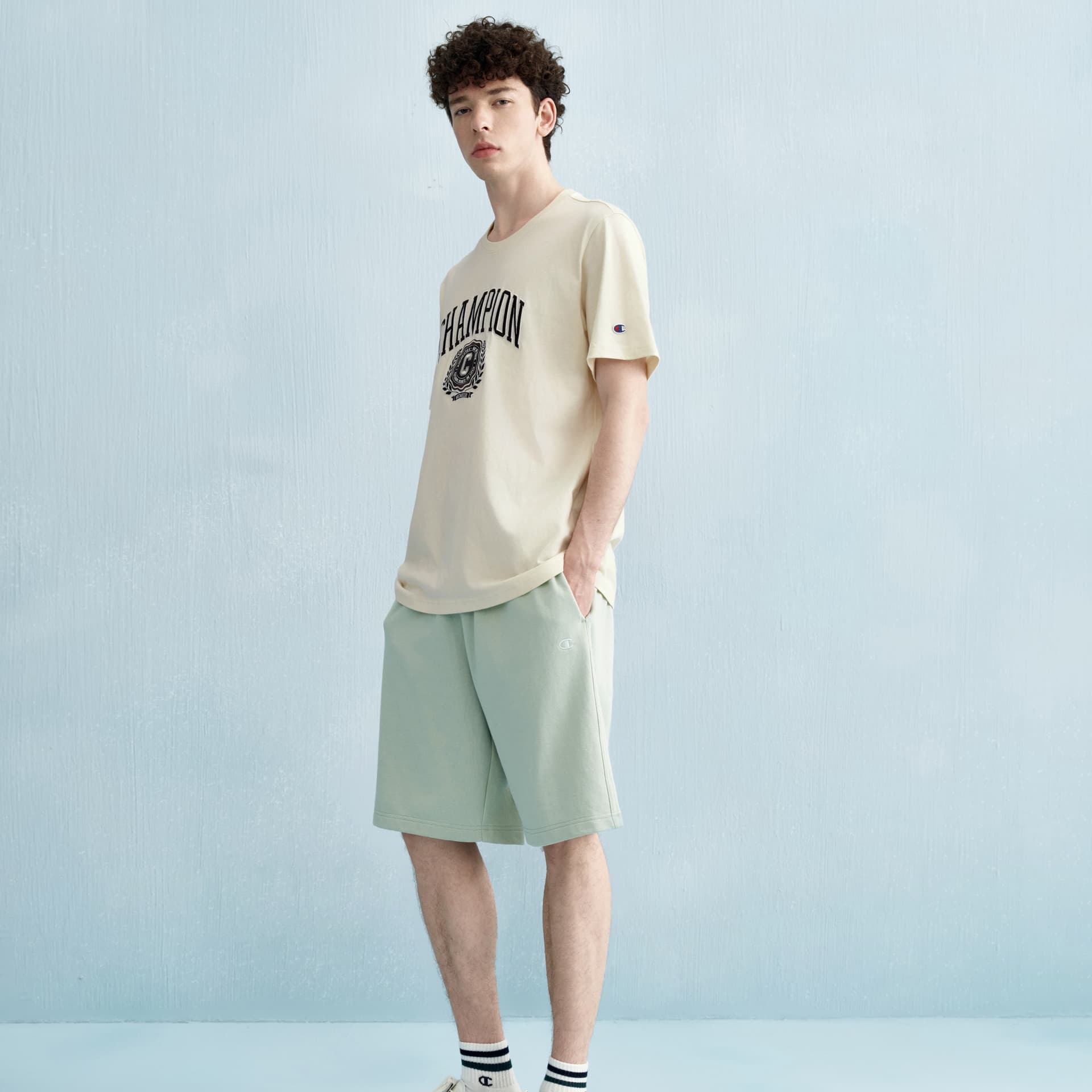 Футболка Champion SS25 YEARBOOK T-Shirt Европейская версия Унисекс - изображение 6