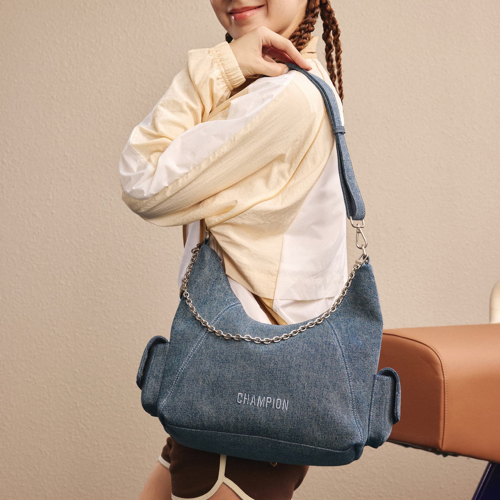 Сумка через плечо Champion CarryX Shoulder Bag SS25 - изображение 6