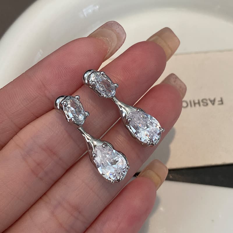 Серьги ONEKISS Серьги из покрытого золотом медного кубического циркония женские - изображение 8