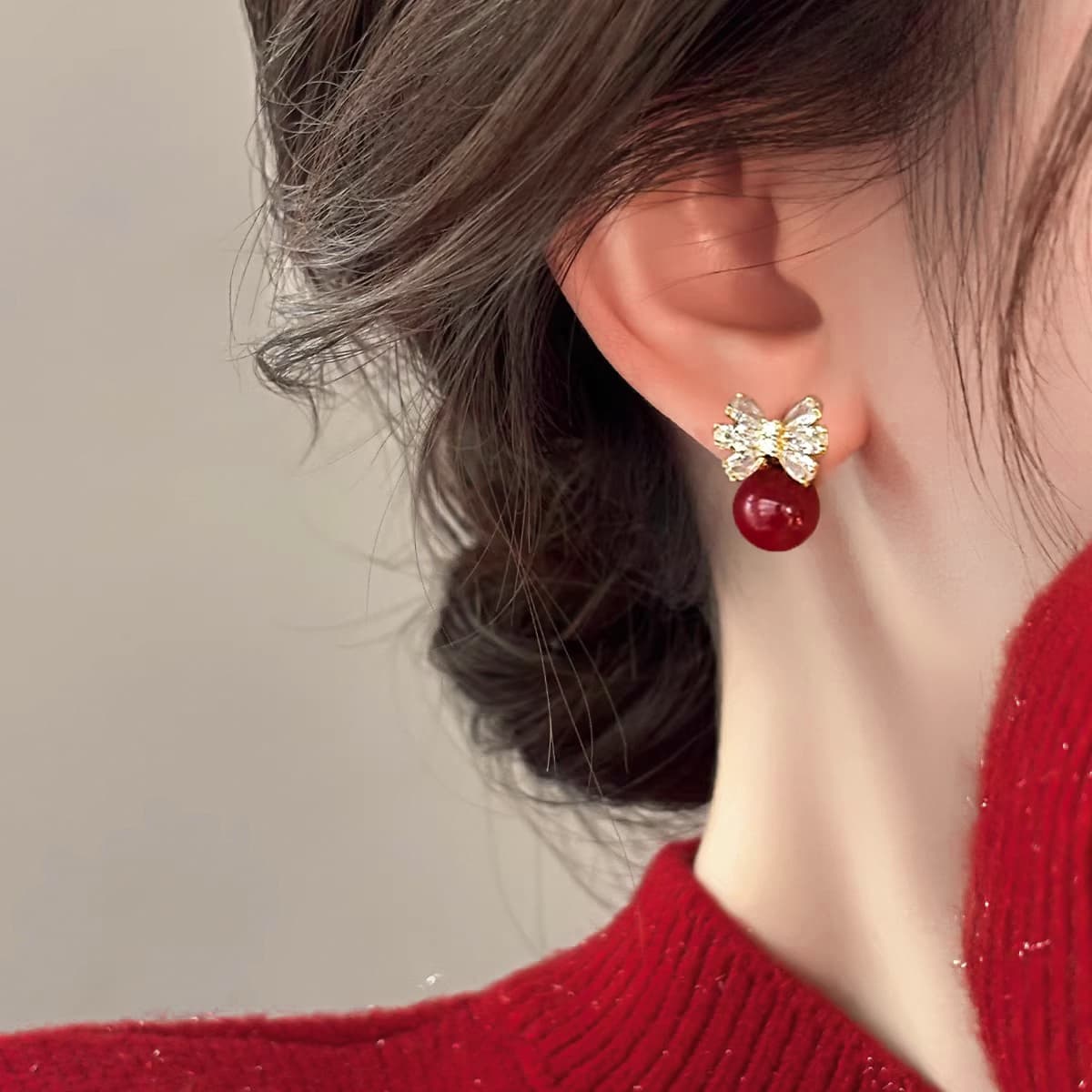 Серьги ONEKISS Синтетический кубический цирконий золото с покрытием медный искусственный жемчуг серьги-гвоздики женские - изображение 2