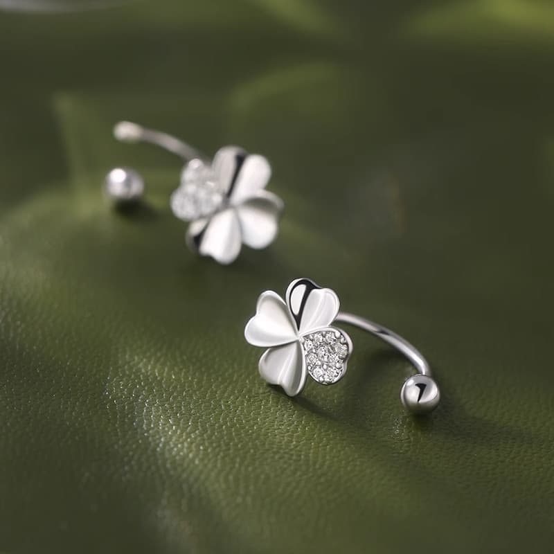Серьги ONEKISS 999 Серебряная игла Серебряное содержание примерно 0,045G Золото-покрытая медь Искусственный фианит Серьги - изображение 2