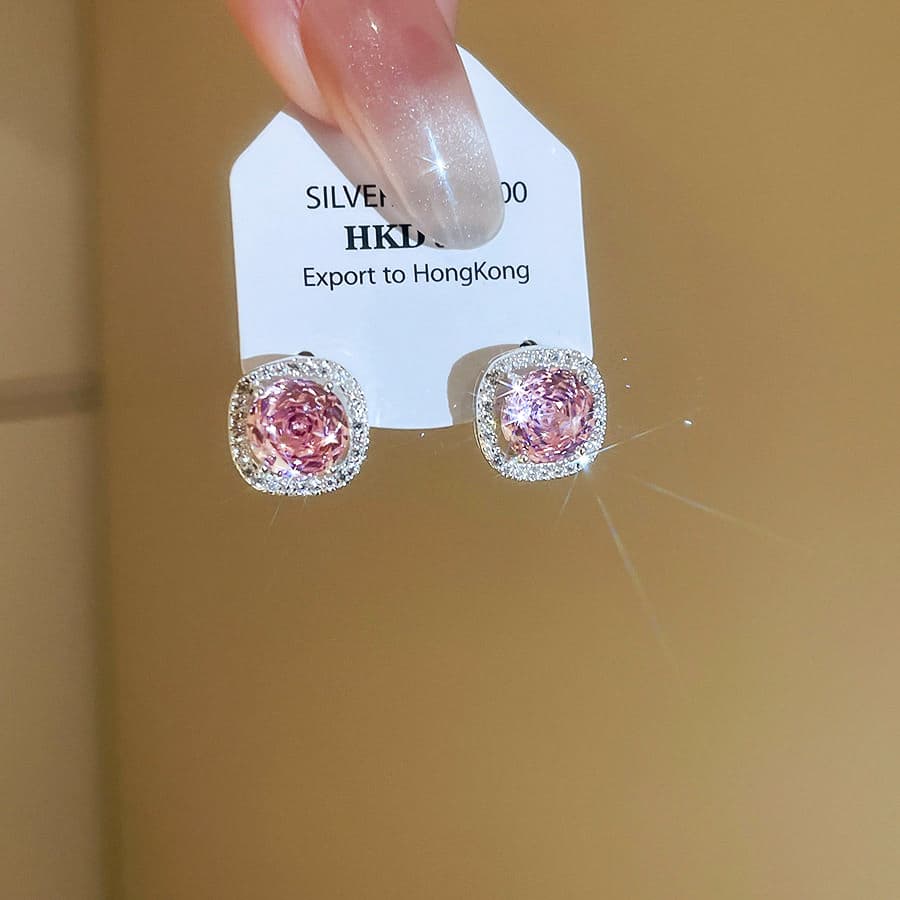 Серьги ONEKISS Серьги-гвоздики из покрытого золотом медного синтетического кубического циркония женские - изображение 7