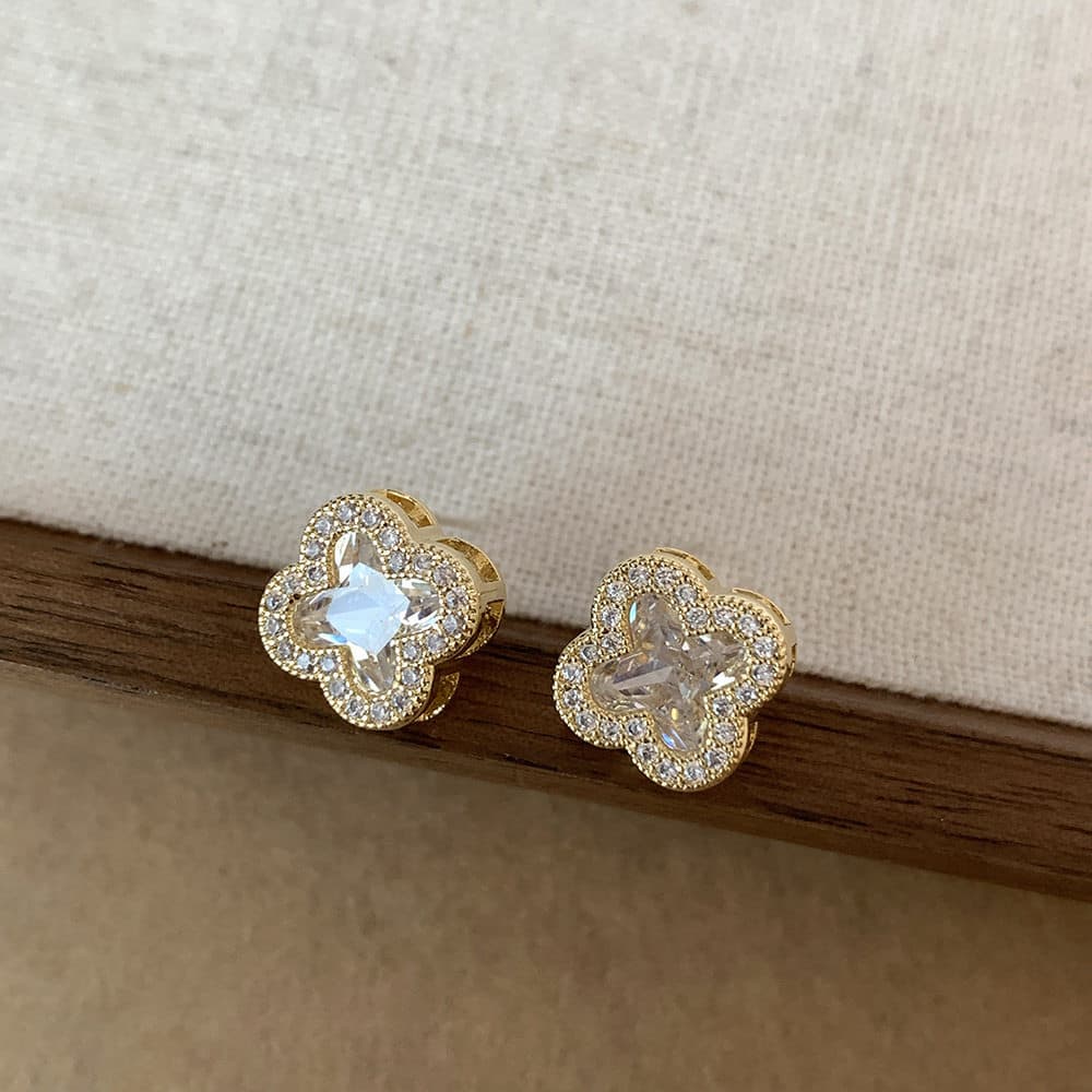 Серьги ONEKISS Серьги-гвоздики из покрытого золотом медного синтетического кубического циркония женские - изображение 4