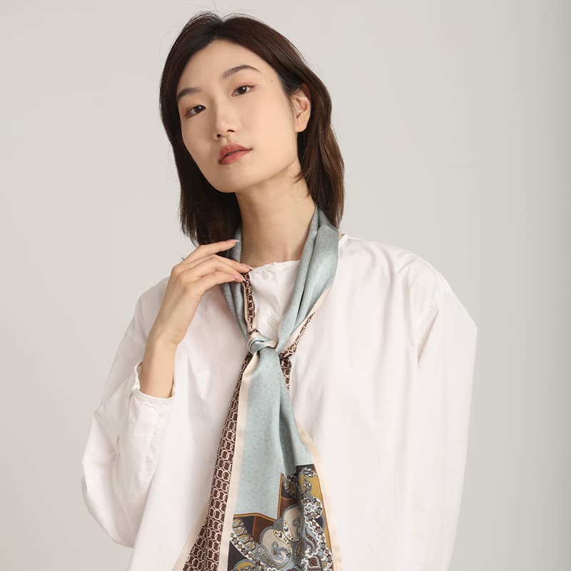 Платок NAME.S 2023 - изображение 3